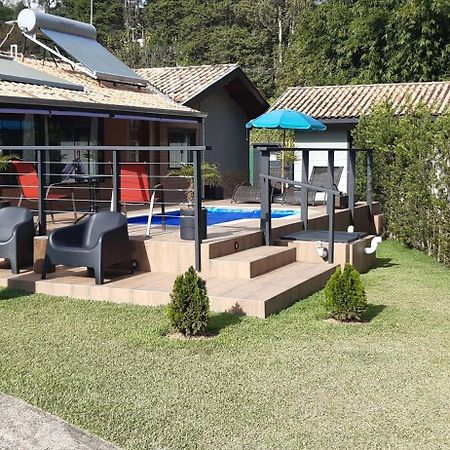 Chale Lufre Santo Antônio do Pinhal Quarto foto